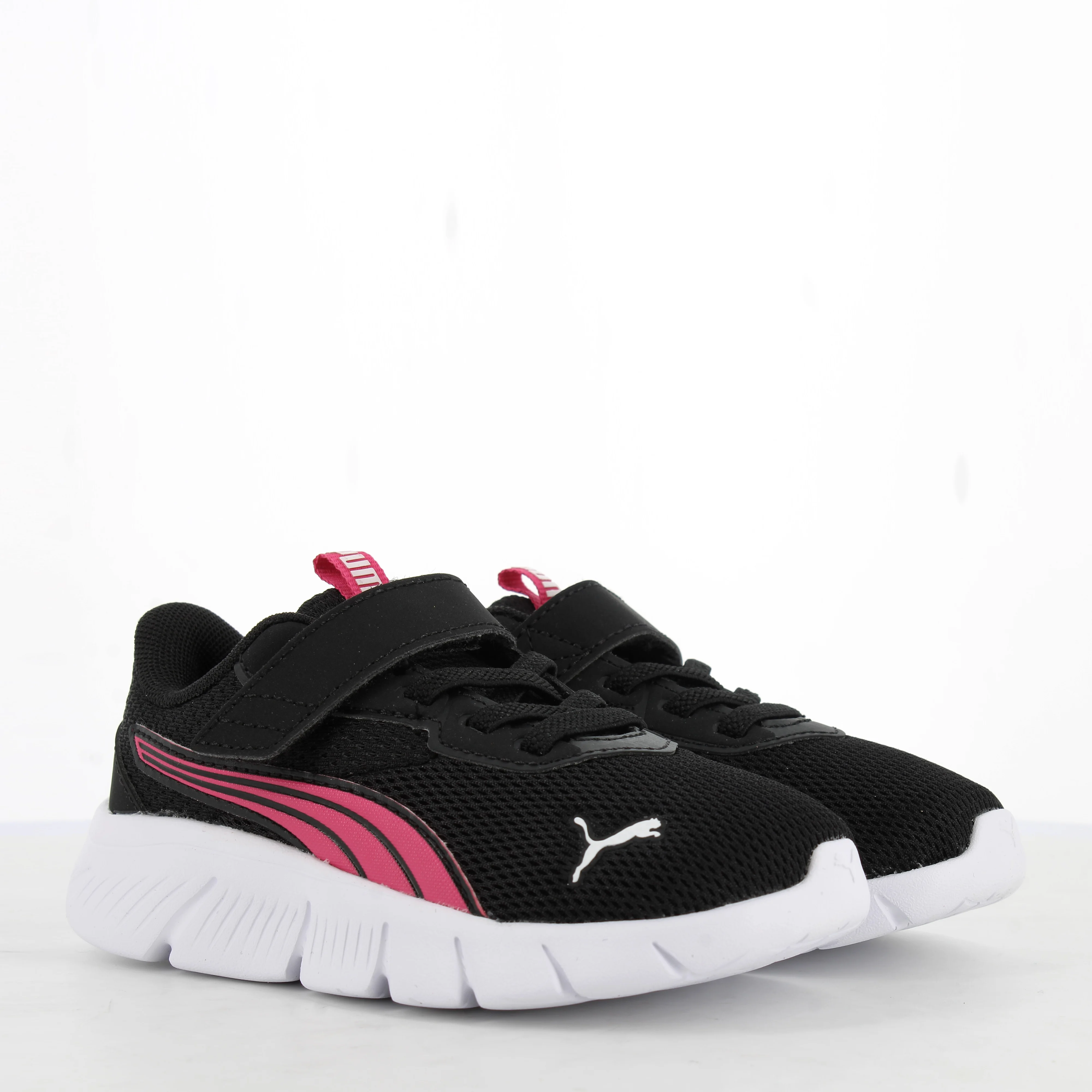 Athletic Pair — Clean Gallery Capture before