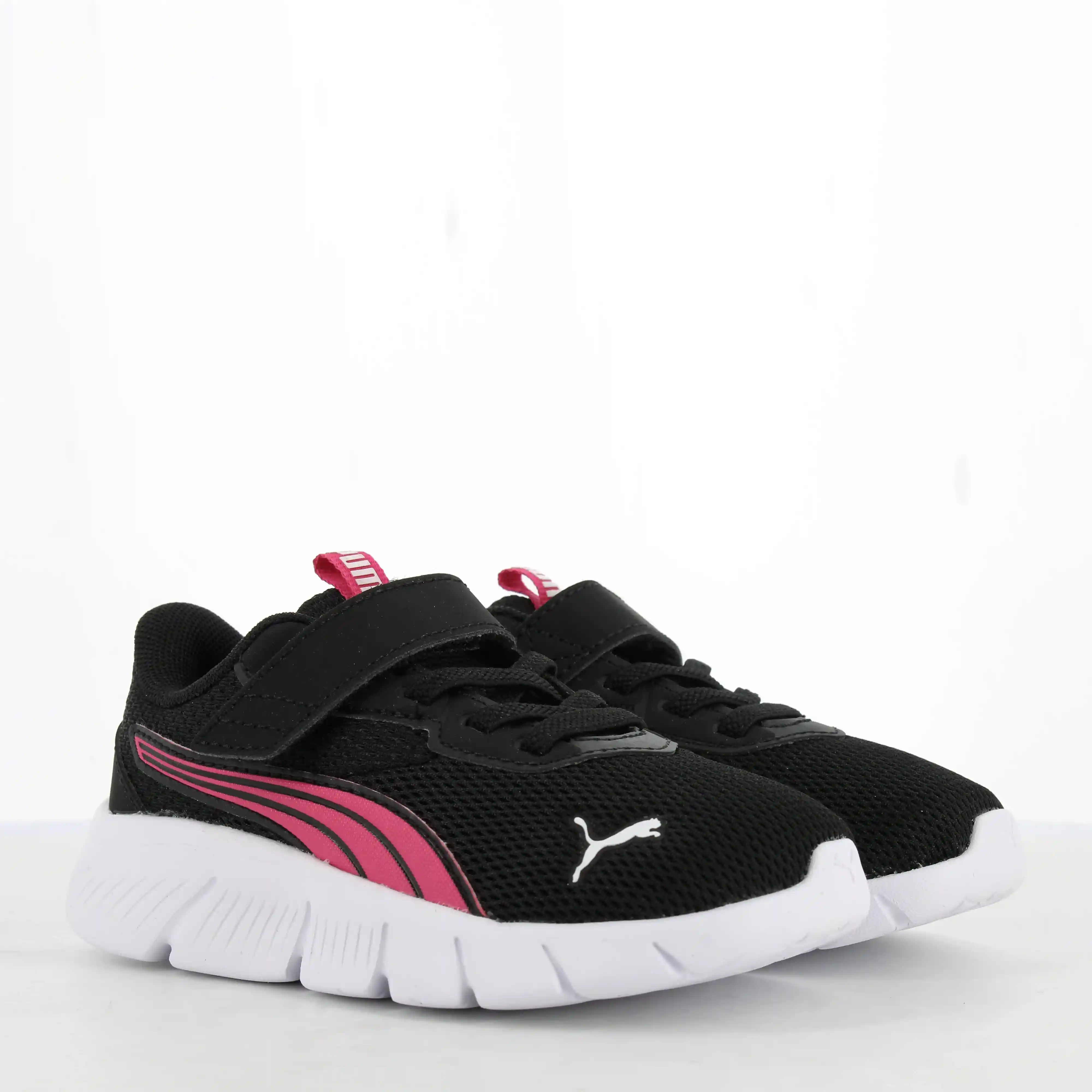 Athletic Pair — Clean Gallery Capture before