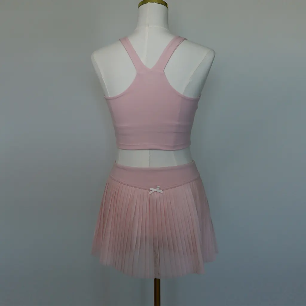 invisible mennequin before