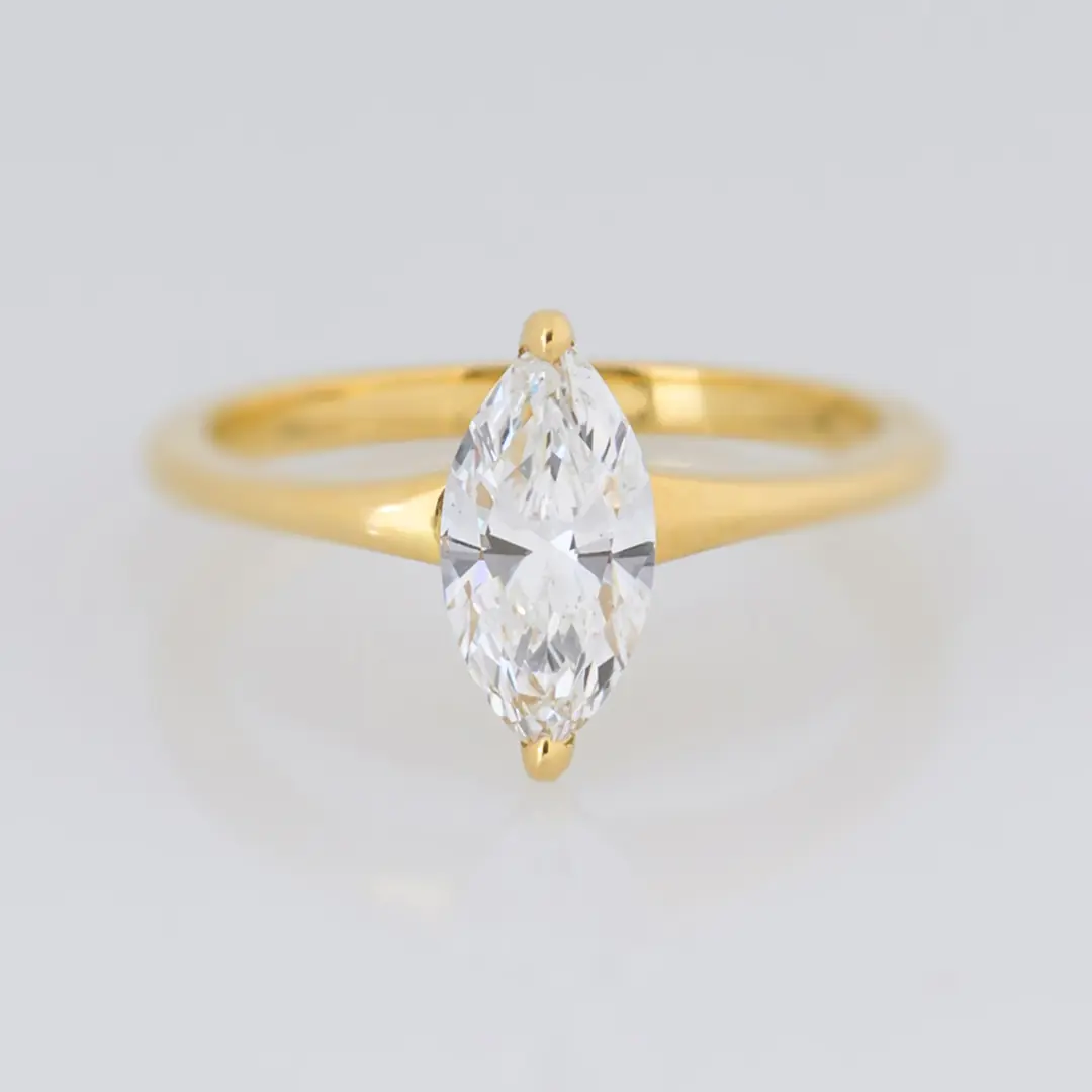 invisible mennequin before